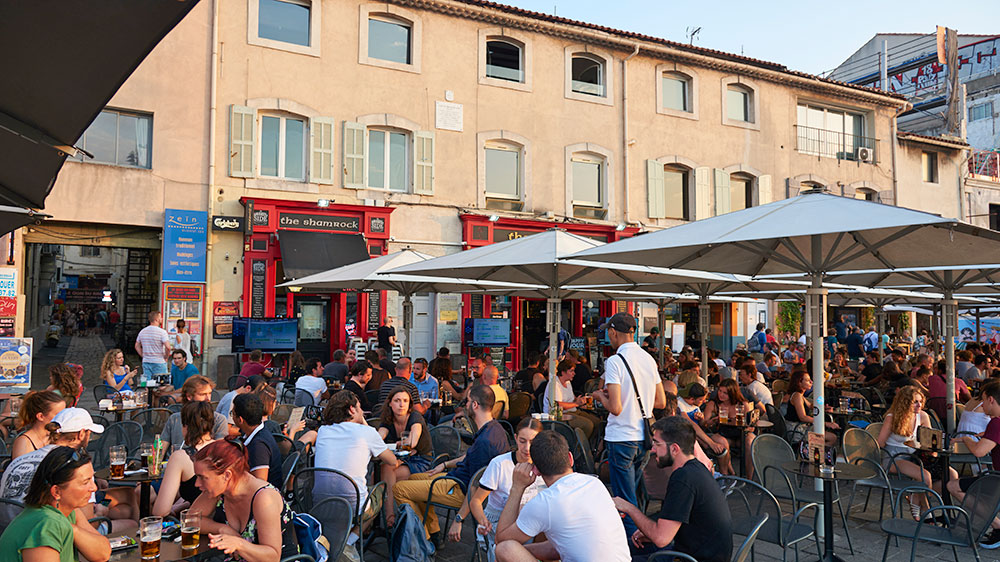 blauwasser_suedfrankreich_cote_dazur_calanque_marseille_bar