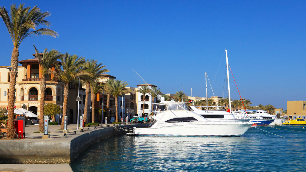 blauwasser_suezkanal_port_ghadib