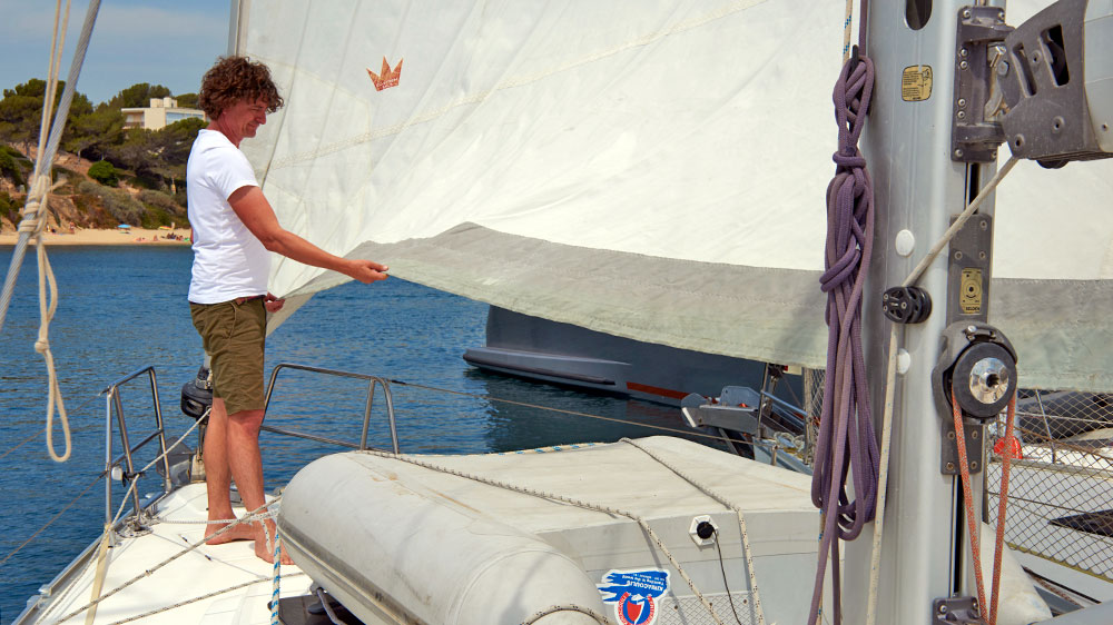 blauwasser_uebernahme_checkliste_charteryacht_segel_checken