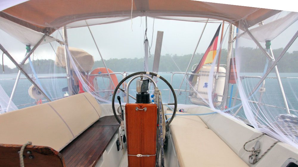 blauwasser_ungeziefer_cockpit_netz