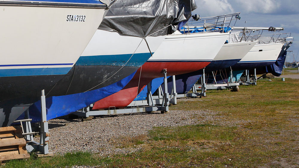 blauwasser_vorbereitung_winterlager_ueberwintern_gestell