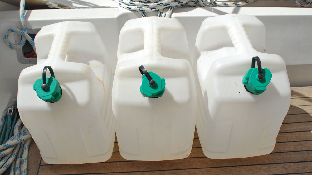 blauwasser_watermaker_kanister
