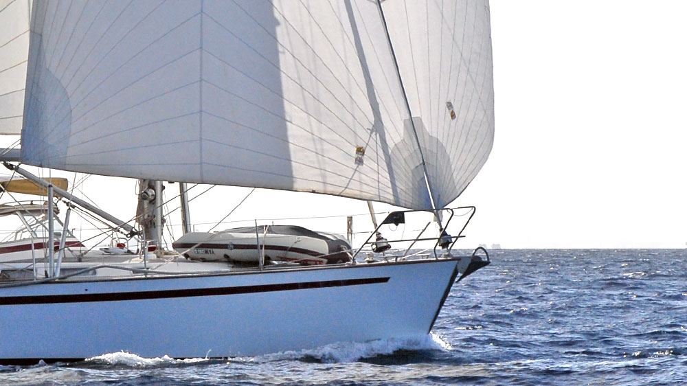 blauwasser_yacht_manuelle_rollreffanlage_doppelnut