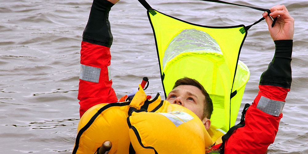 crewsaver_westen_blauwasser_marke_2